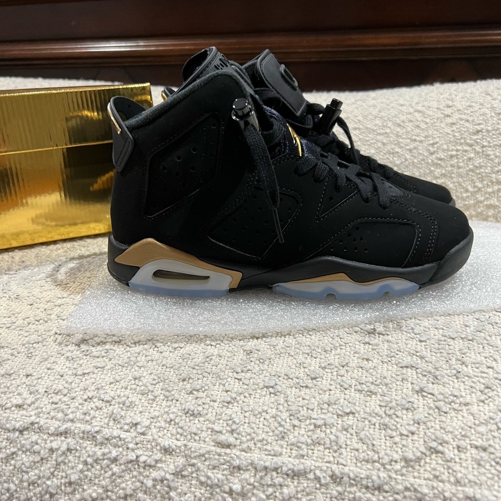 Air Jordan 6 Retro / Black Metalic Gold ORIGINAL